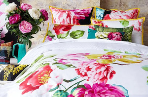 Bright Luxotica Bedding          Here