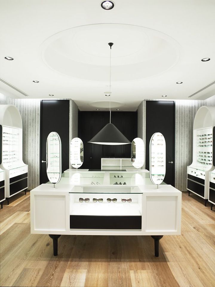 A retail space by Greg Natale