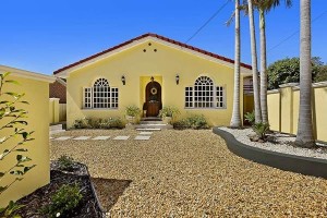 Tanya's creative renovation. Creating a coastal Italian style Villa