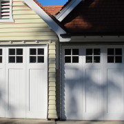 Personality garage door Federation